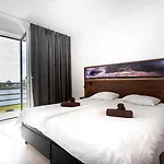 Oe Seaside & Apart Otel 4*