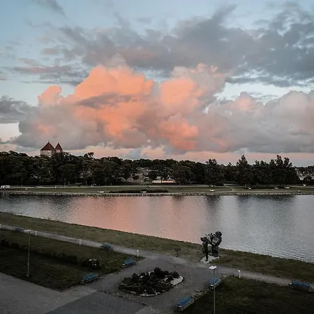 Aparthotel Oe Seaside & 4*