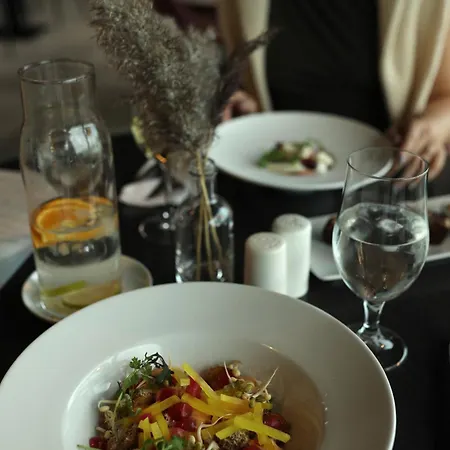 Oe Seaside & Aparthotel 4*