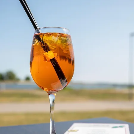 Oe Seaside & Kuressaare