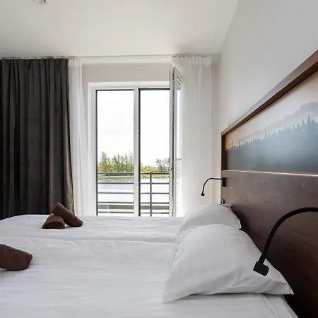 Oe Seaside & Kuressaare