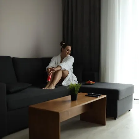 Oe Seaside & Aparthotel