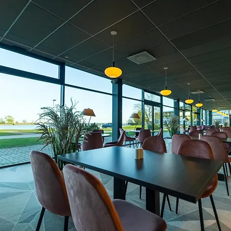 Oe Seaside & Kuressaare