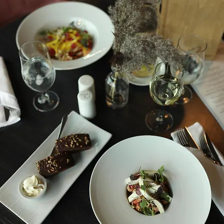 Oe Seaside & Aparthotel 4*