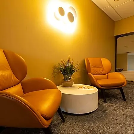 Aparthotel Oe Seaside & 4*