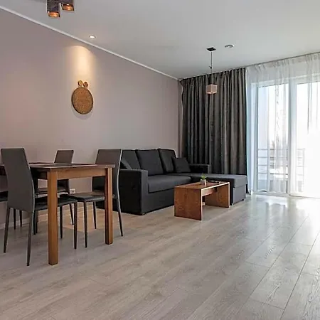 Oe Seaside & Aparthotel Kuressaare