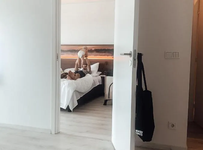 Apart-hotel Oe Seaside & 4*