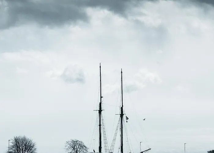 Oe Seaside & Aparthotel