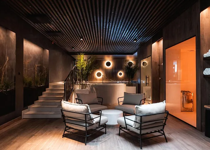 Oe Seaside & Aparthotel