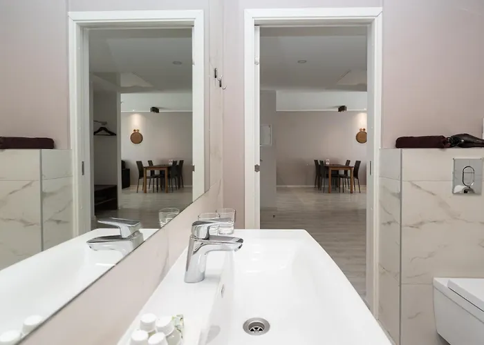 Oe Seaside & Apart-hotel